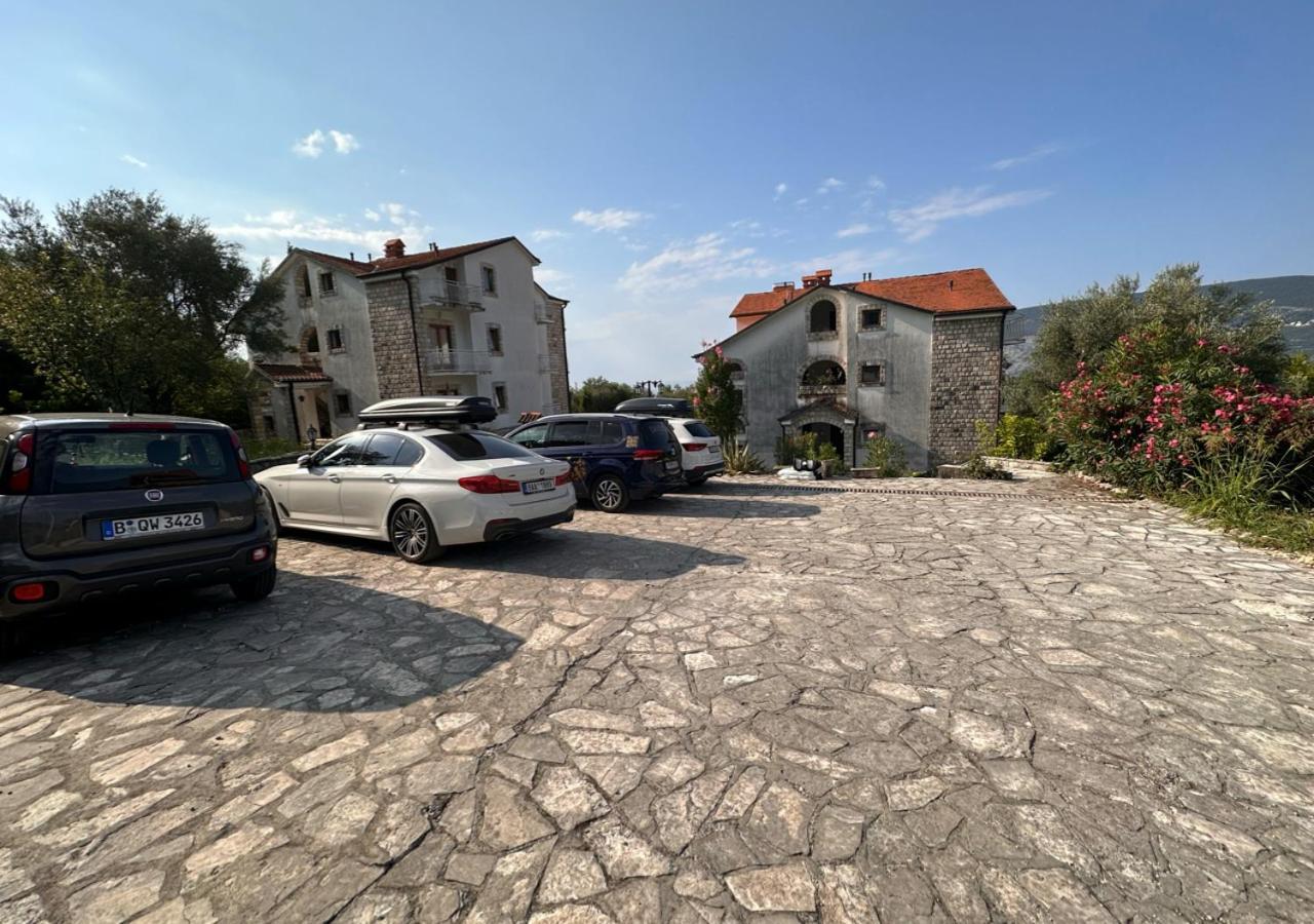 Aparthotel - Villa Jovicic Herceg Novi Buitenkant foto